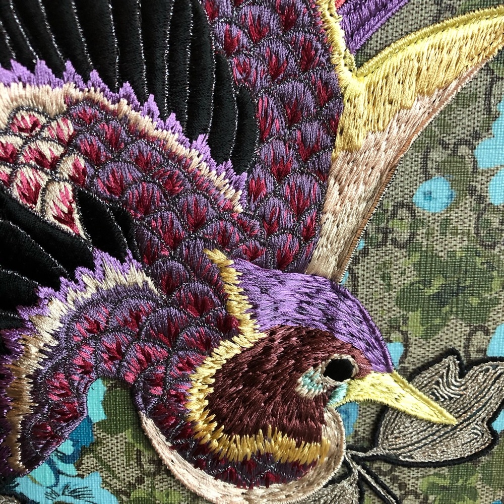 Meet your Posher, Carrie